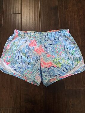Lilly Pulitzer Luxletic Ocean Trail Shorts